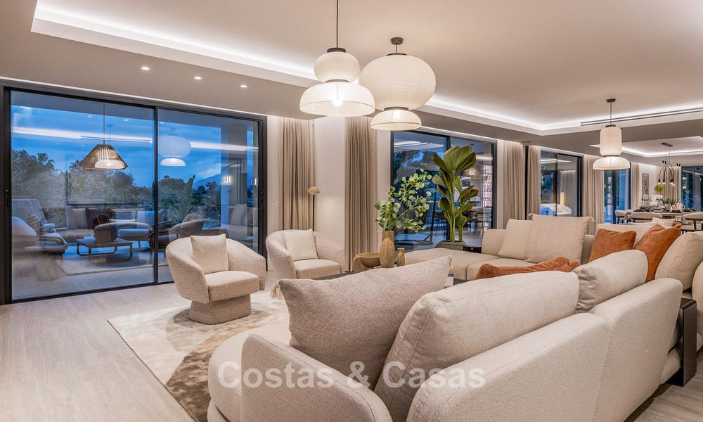 Brand new Mediterranean luxury villa for sale, close to amenities on the east side of Marbella 780516