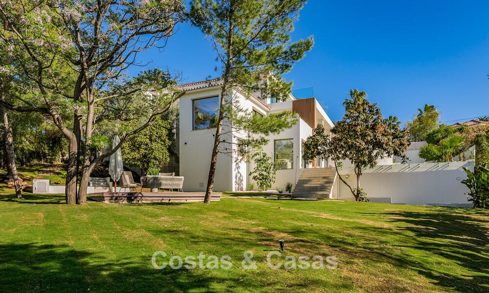 Brand new Mediterranean luxury villa for sale, close to amenities on the east side of Marbella 780520