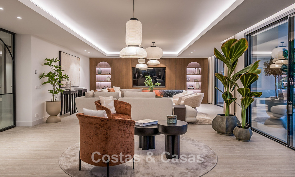 Brand new Mediterranean luxury villa for sale, close to amenities on the east side of Marbella 780544