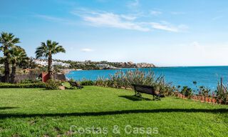 Townhouse for sale with sea views in a frontline beach complex close to Estepona centre 780569 