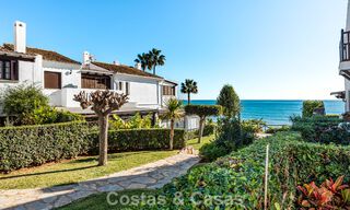 Townhouse for sale with sea views in a frontline beach complex close to Estepona centre 780572 