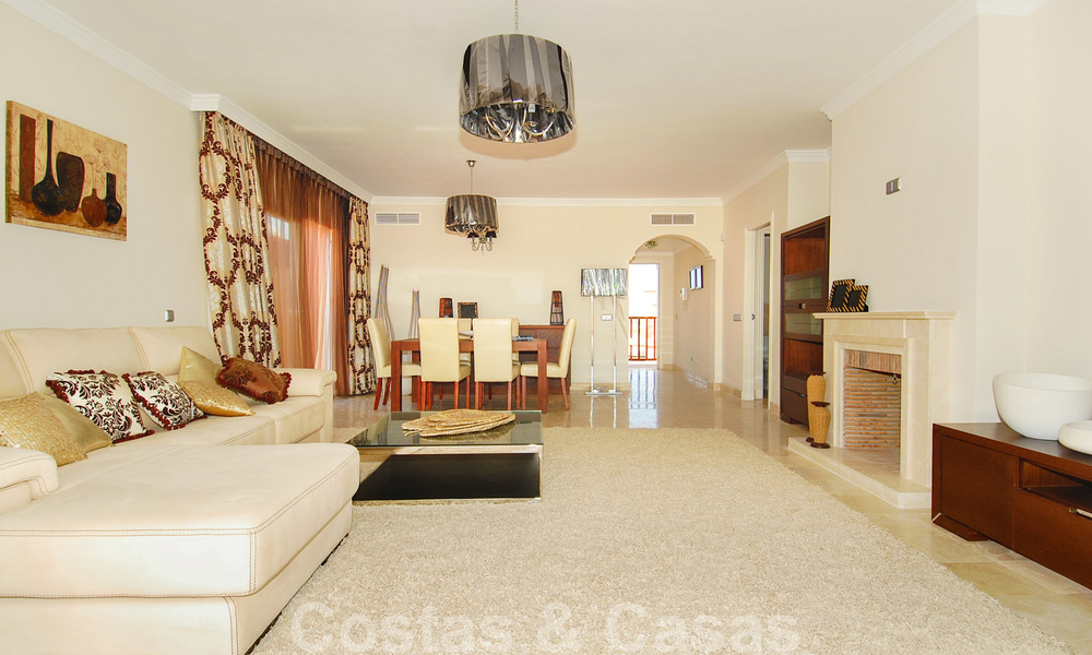 Luxury frontline golf apartments for sale, Marbella - Estepona 24293