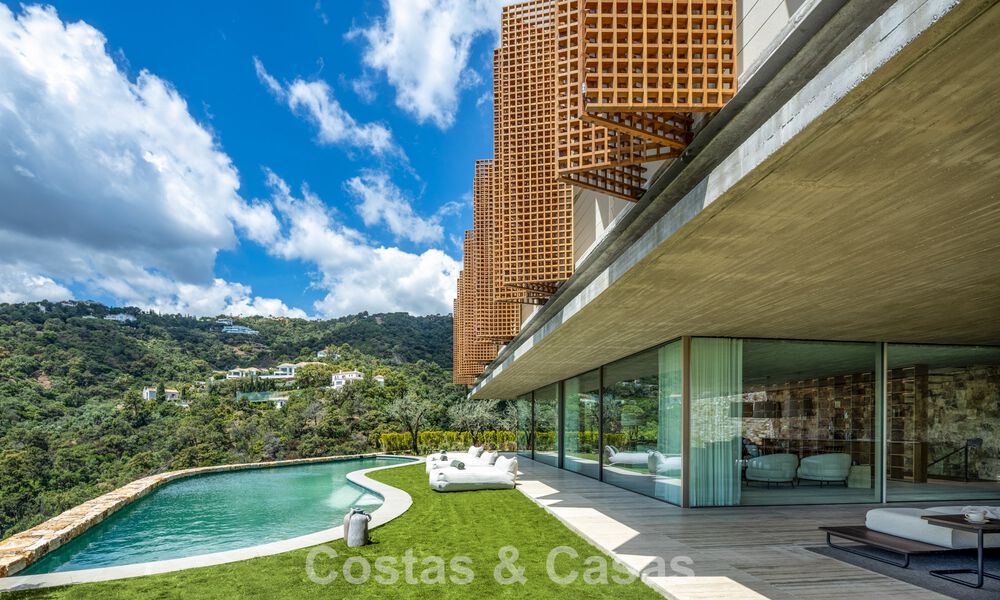 State-of-the-art luxury villa with breathtaking views for sale in exclusive El Madroñal, Benahavis - Marbella 780630
