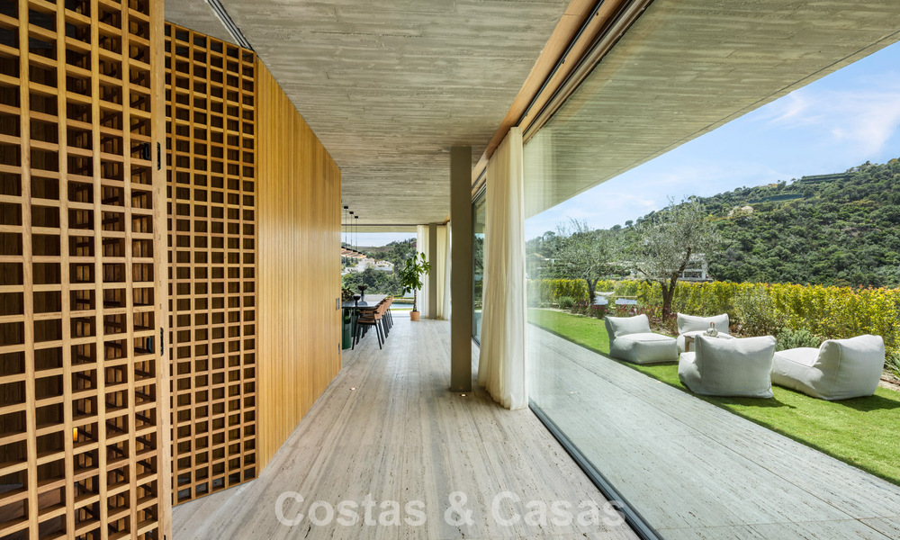 State-of-the-art luxury villa with breathtaking views for sale in exclusive El Madroñal, Benahavis - Marbella 780638