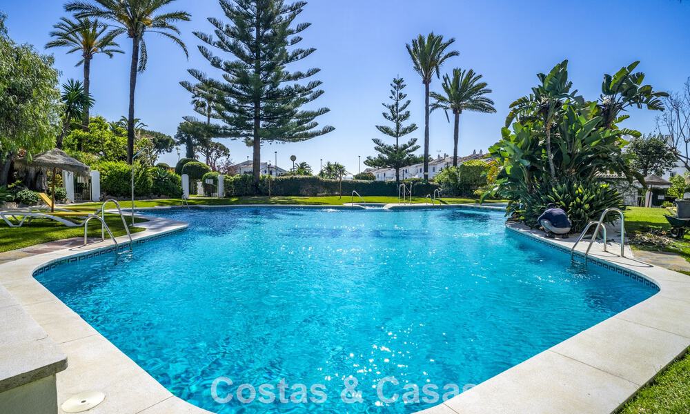 Renovated 3-bedroom garden apartment within walking distance to Puerto Banus in Nueva Andalucia, Marbella 780705