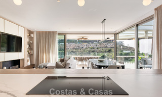 Superior garden apartment with panoramic sea views for sale in La Quinta, Marbella - Benahavis 780721 