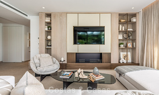 Superior garden apartment with panoramic sea views for sale in La Quinta, Marbella - Benahavis 780724 