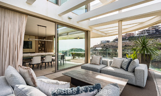 Superior garden apartment with panoramic sea views for sale in La Quinta, Marbella - Benahavis 780729 
