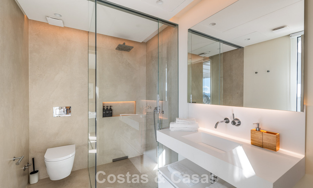 Move-in ready, modern-sleek penthouse with panoramic sea views for sale, in a luxury resort near Marbella town 780741