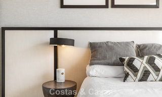 Luxurious, modern apartment with sea views for sale directly on the beach in Estepona, Costa del Sol 780786 