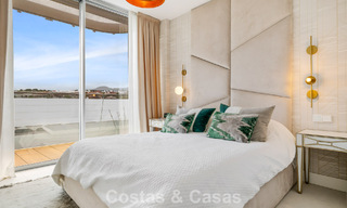 Luxurious, modern apartment with sea views for sale directly on the beach in Estepona, Costa del Sol 780790 