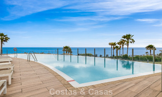 Luxurious, modern apartment with sea views for sale directly on the beach in Estepona, Costa del Sol 780802 