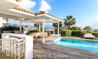 Ready to move in, Mediterranean single storey villa for sale, in a golf area of Benahavis - Marbella 780810 
