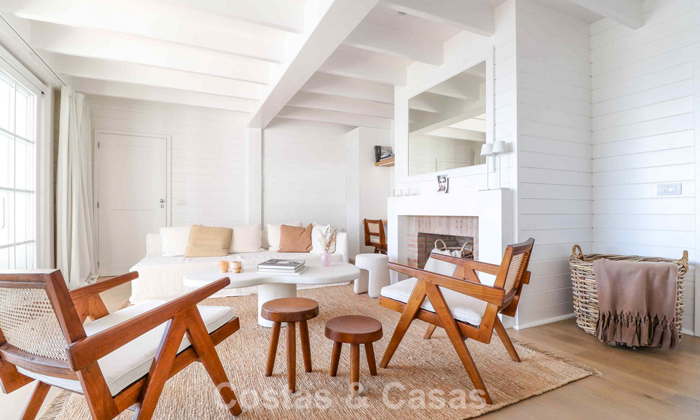 Ready to move in, Mediterranean single storey villa for sale, in a golf area of Benahavis - Marbella 780813