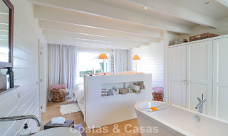 Ready to move in, Mediterranean single storey villa for sale, in a golf area of Benahavis - Marbella 780819 