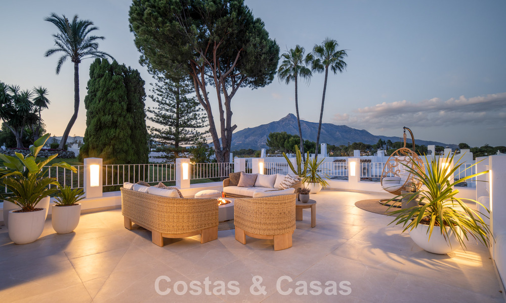 Charming renovated townhouse for sale in the popular golf enclave of Aloha Golf, in Nueva Andalucia, Marbella 780849