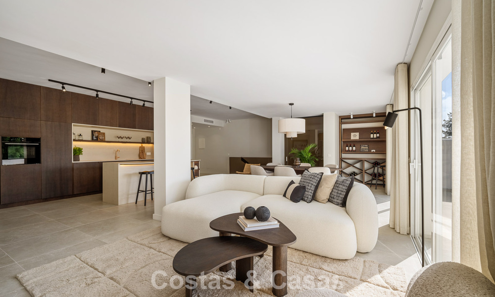 Charming renovated townhouse for sale in the popular golf enclave of Aloha Golf, in Nueva Andalucia, Marbella 780861