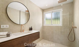 Charming renovated townhouse for sale in the popular golf enclave of Aloha Golf, in Nueva Andalucia, Marbella 780870 