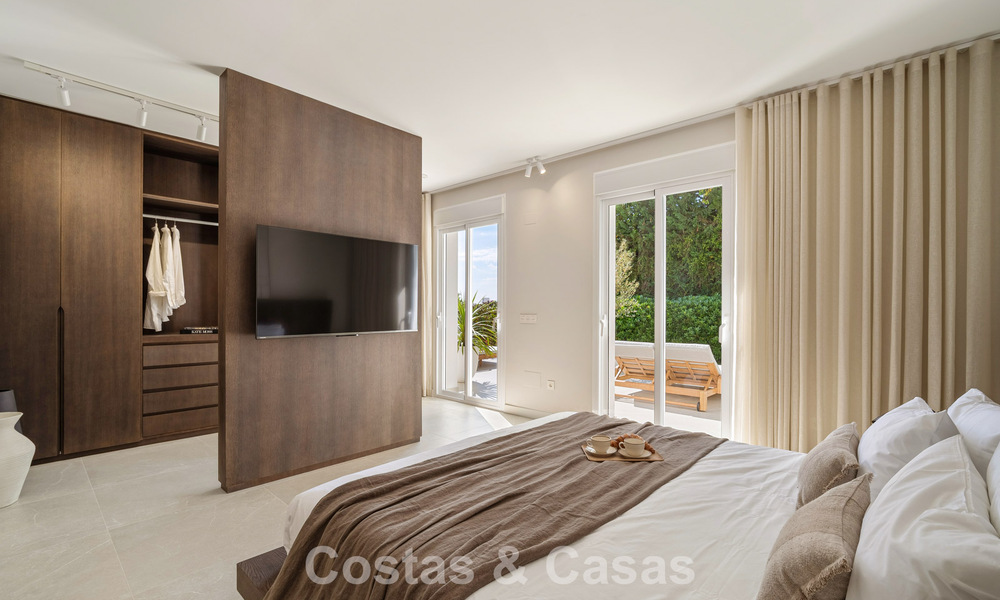Charming renovated townhouse for sale in the popular golf enclave of Aloha Golf, in Nueva Andalucia, Marbella 780877