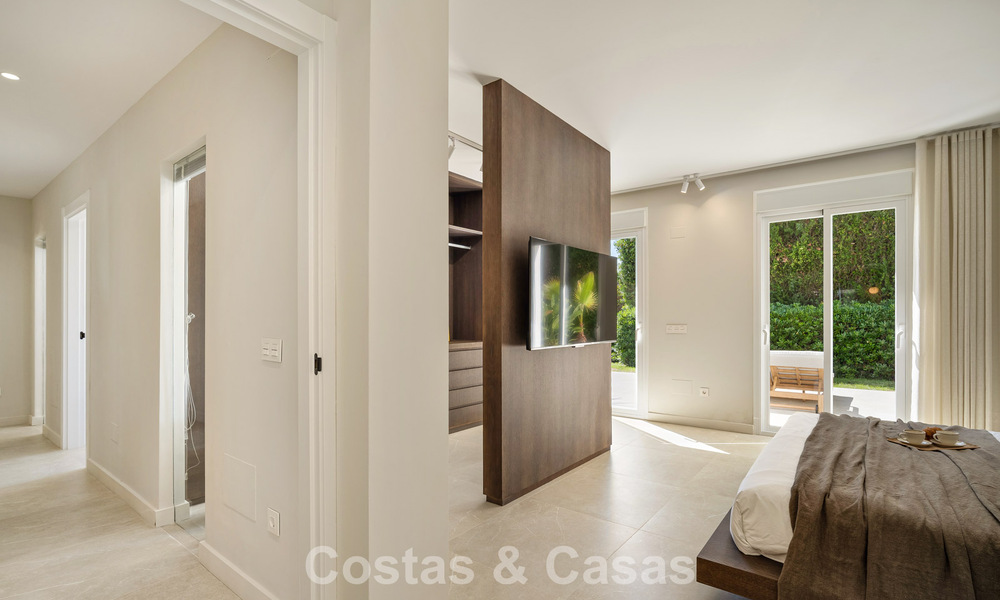 Charming renovated townhouse for sale in the popular golf enclave of Aloha Golf, in Nueva Andalucia, Marbella 780884