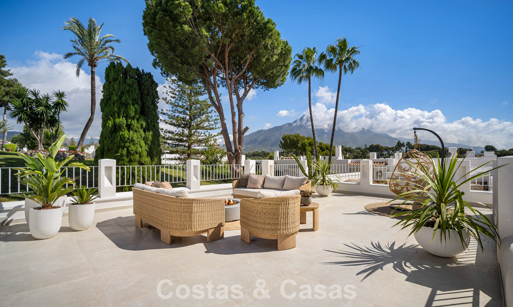 Charming renovated townhouse for sale in the popular golf enclave of Aloha Golf, in Nueva Andalucia, Marbella 780890