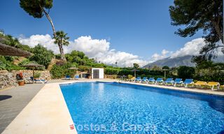 Charming renovated townhouse for sale in the popular golf enclave of Aloha Golf, in Nueva Andalucia, Marbella 780896 