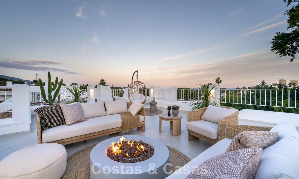 Charming renovated townhouse for sale in the popular golf enclave of Aloha Golf, in Nueva Andalucia, Marbella 780905