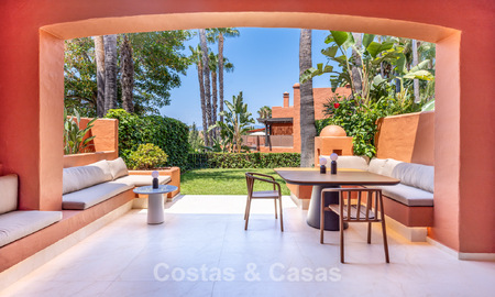 Luxurious renovated Mediterranean style townhouse for sale on Marbella’s Golden Mile 782963