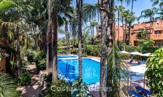 Luxurious renovated Mediterranean style townhouse for sale on Marbella’s Golden Mile 782968 