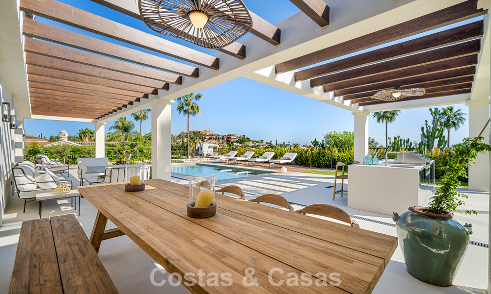 Move-in ready, single level luxury villa for sale in Nueva Andalucia’s Golf Valley, Marbella 780954