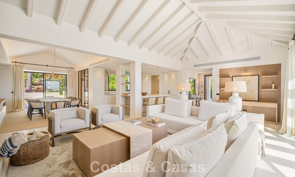Move-in ready, single level luxury villa for sale in Nueva Andalucia’s Golf Valley, Marbella 780968