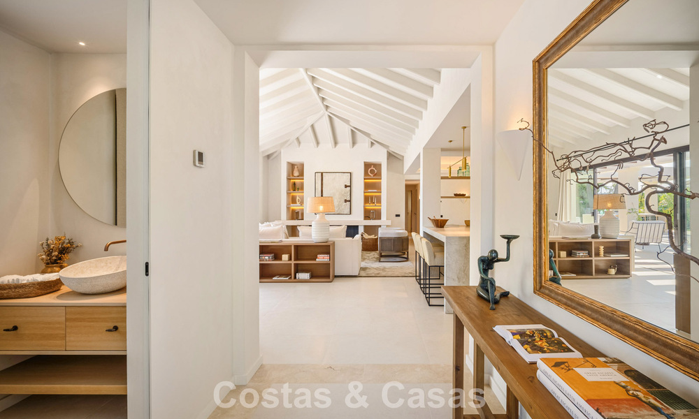 Move-in ready, single level luxury villa for sale in Nueva Andalucia’s Golf Valley, Marbella 780984