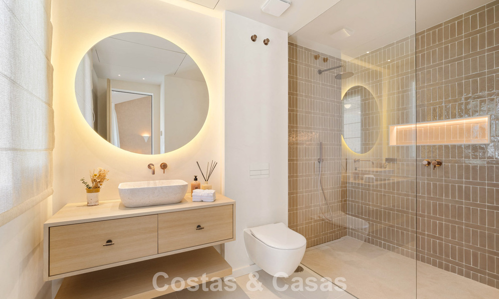 Move-in ready, single level luxury villa for sale in Nueva Andalucia’s Golf Valley, Marbella 780991
