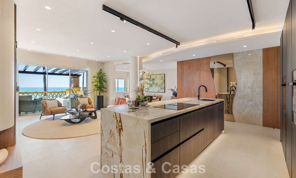 Luxurious 3-bedroom beachfront apartment with frontal sea views for sale east of Marbella centre 780934