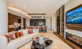 Luxurious 3-bedroom beachfront apartment with frontal sea views for sale east of Marbella centre 781012 