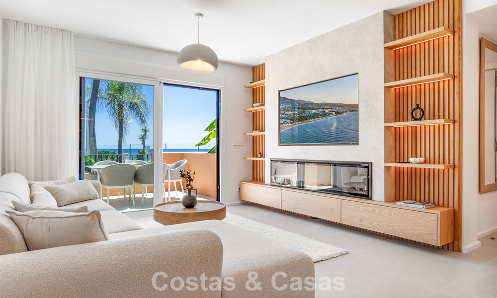 Move-in ready beach apartment with stunning sea views for sale in the western part of Estepona 781081