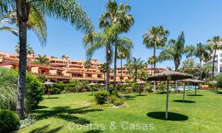 Move-in ready beach apartment with stunning sea views for sale in the western part of Estepona 781086 