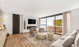 Renovated, spacious 5-bedroom apartment for sale in Puerto Banus, Marbella 781219 