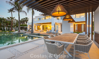 Exclusive luxury villa with modern Andalusian architecture for sale with panoramic sea views in Marbella - Benahavis 781174 