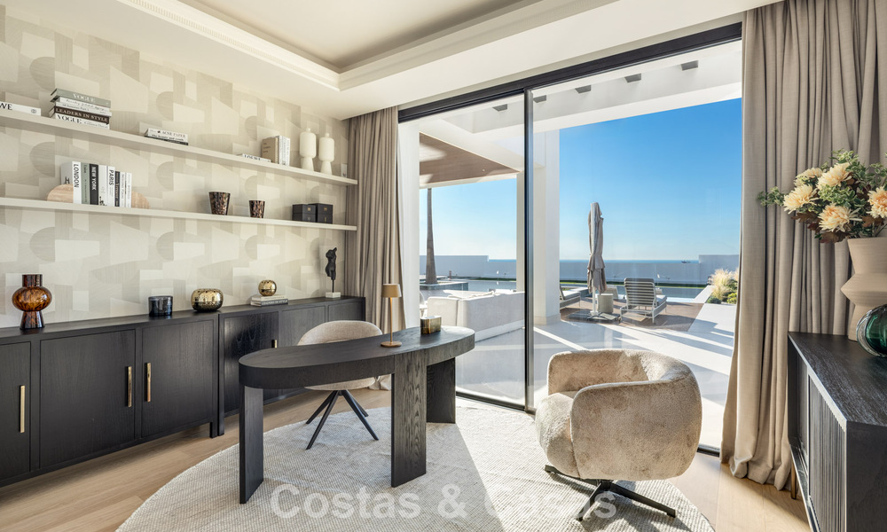 Exclusive luxury villa with modern Andalusian architecture for sale with panoramic sea views in Marbella - Benahavis 781182