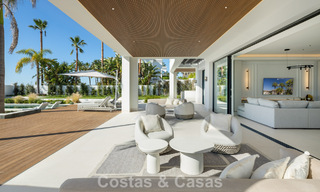Exclusive luxury villa with modern Andalusian architecture for sale with panoramic sea views in Marbella - Benahavis 781199 