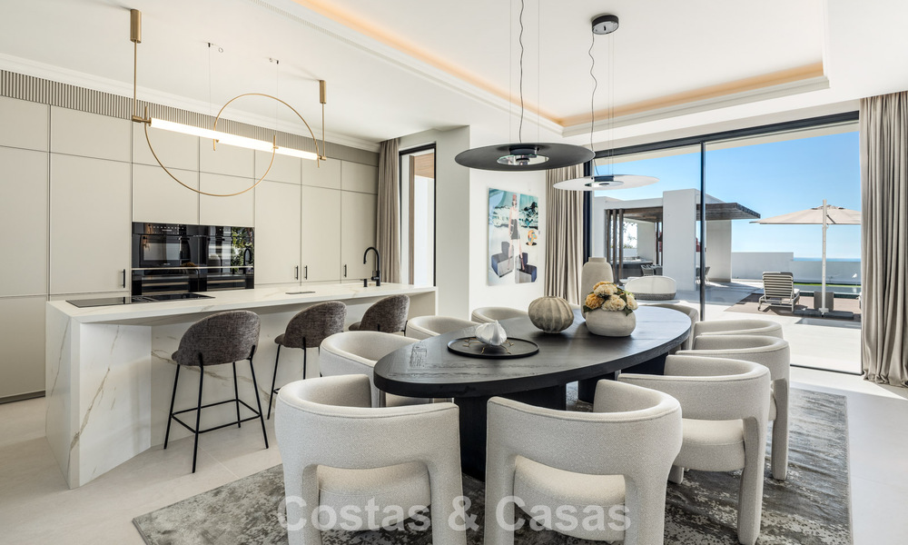 Exclusive luxury villa with modern Andalusian architecture for sale with panoramic sea views in Marbella - Benahavis 781204