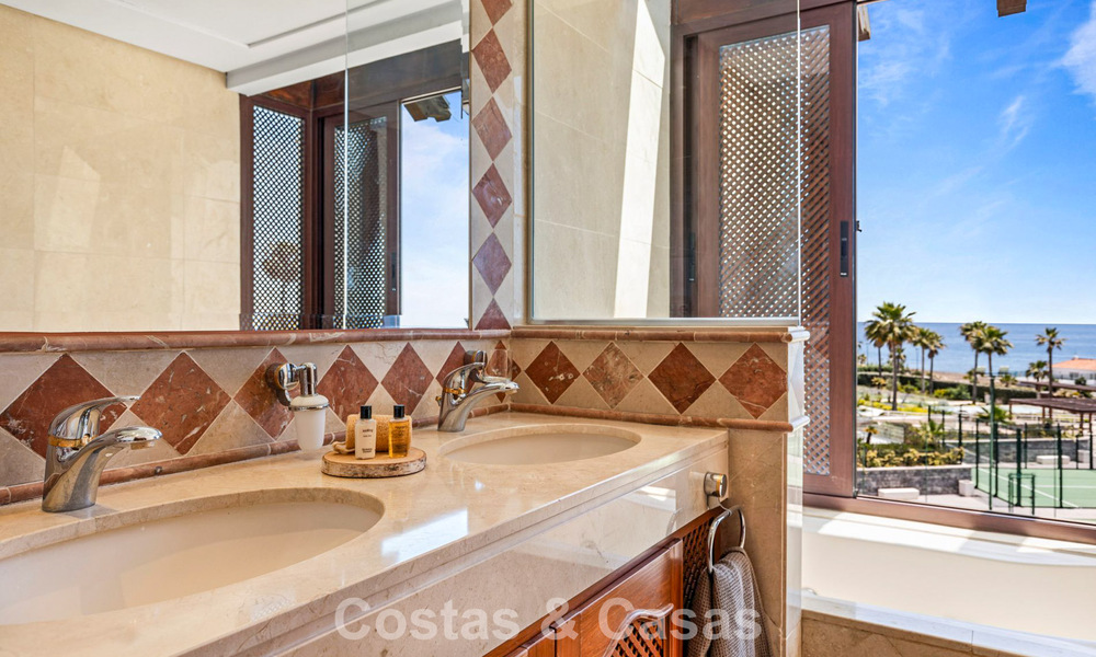 Luxury penthouse for sale on the beach on the New Golden Mile between Marbella and Estepona 781264