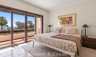 Luxury penthouse for sale on the beach on the New Golden Mile between Marbella and Estepona 781267 
