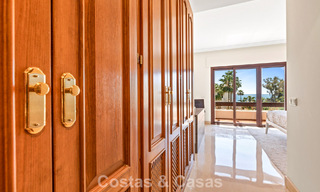 Luxury penthouse for sale on the beach on the New Golden Mile between Marbella and Estepona 781269 