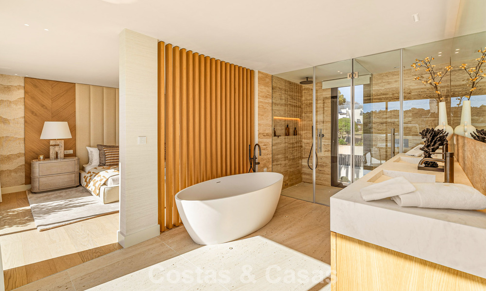 Spectacular luxury villa for sale in a sought-after urbanisation in Nueva Andalucia, Marbella 781302