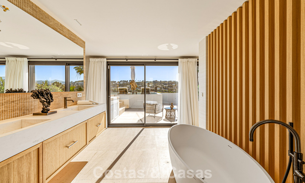 Spectacular luxury villa for sale in a sought-after urbanisation in Nueva Andalucia, Marbella 781306