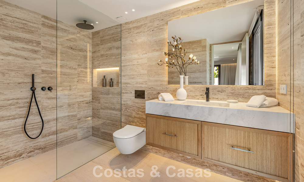 Spectacular luxury villa for sale in a sought-after urbanisation in Nueva Andalucia, Marbella 781314