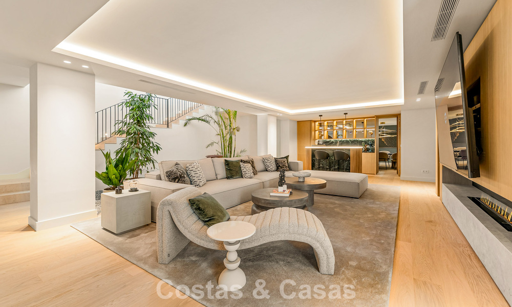 Spectacular luxury villa for sale in a sought-after urbanisation in Nueva Andalucia, Marbella 781327