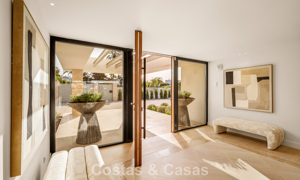 Spectacular luxury villa for sale in a sought-after urbanisation in Nueva Andalucia, Marbella 781345
